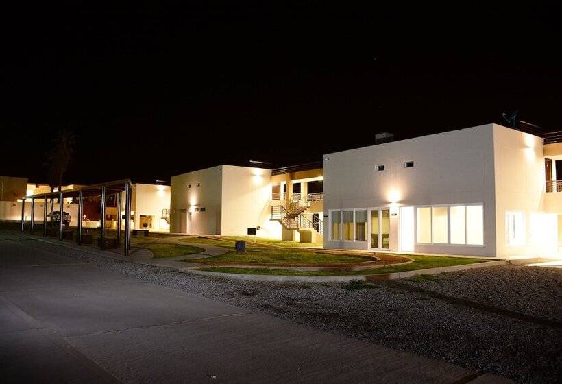 Dm Hoteles Moquegua