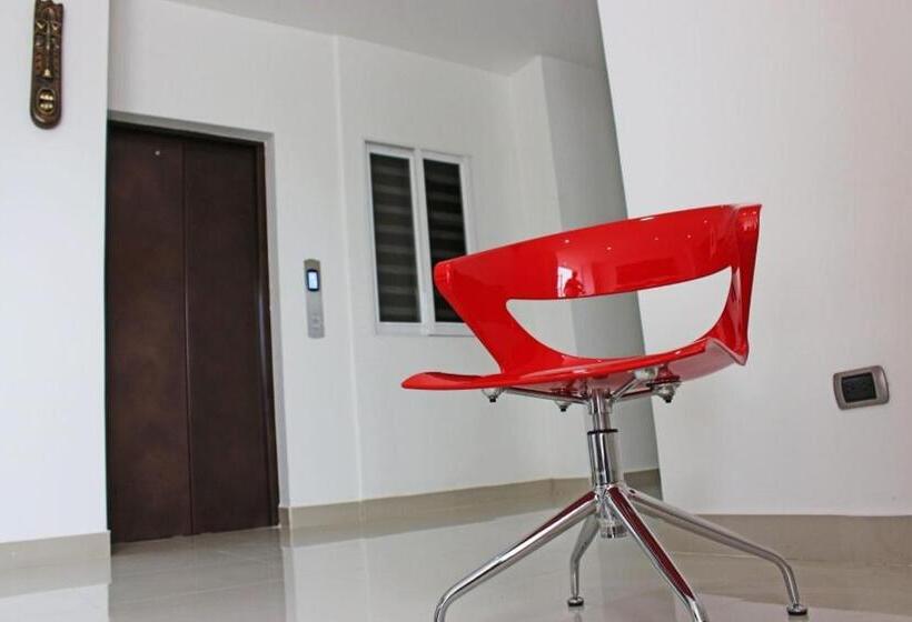 בית מלון כפרי Guaitipan Plaza