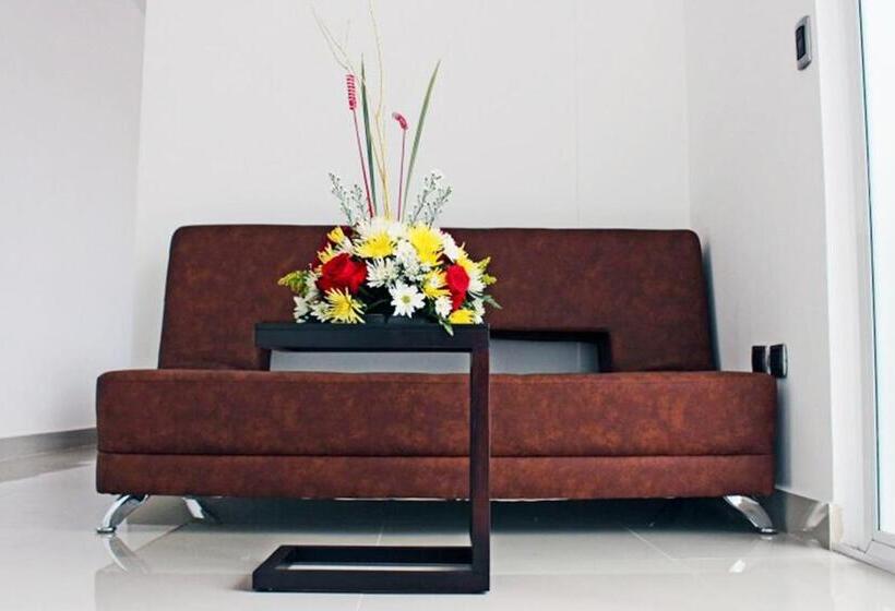 בית מלון כפרי Guaitipan Plaza