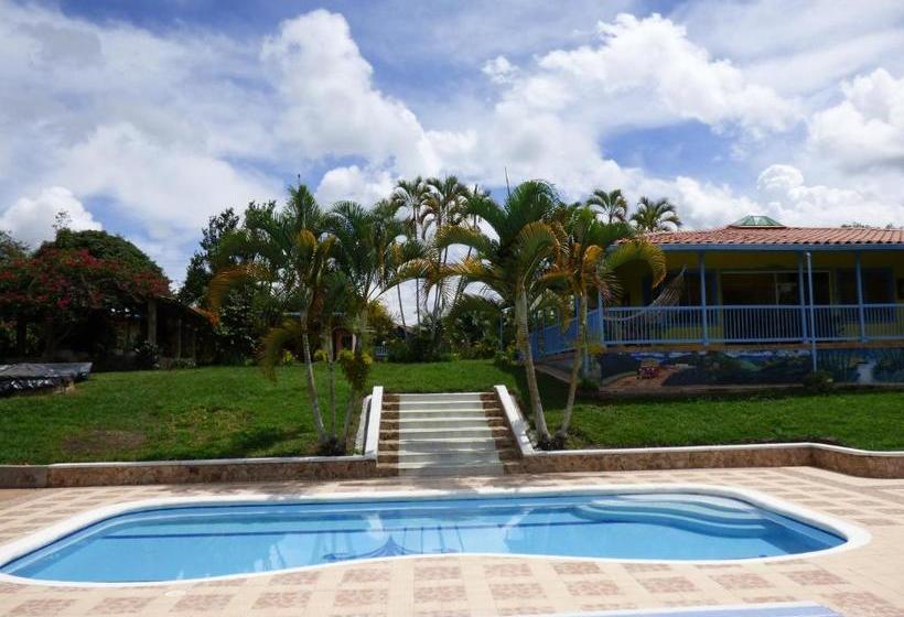 هتل Boutique  Campestre  Brugmansia  Finca