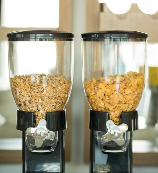 هتل Parque Del Sol