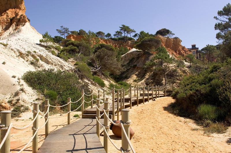 فندق Pine Cliffs Village