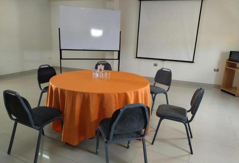 Intiotel Piura