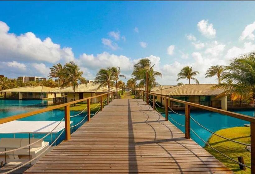 Dom Pedro Laguna Beach Resort & Golf