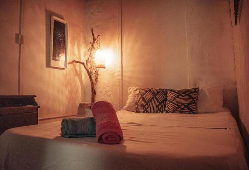 هاستل Hostal Españolete