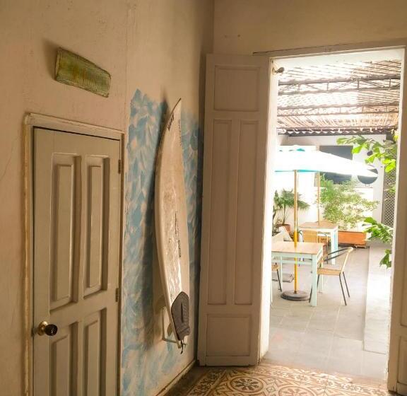 هاستل Hostal Españolete