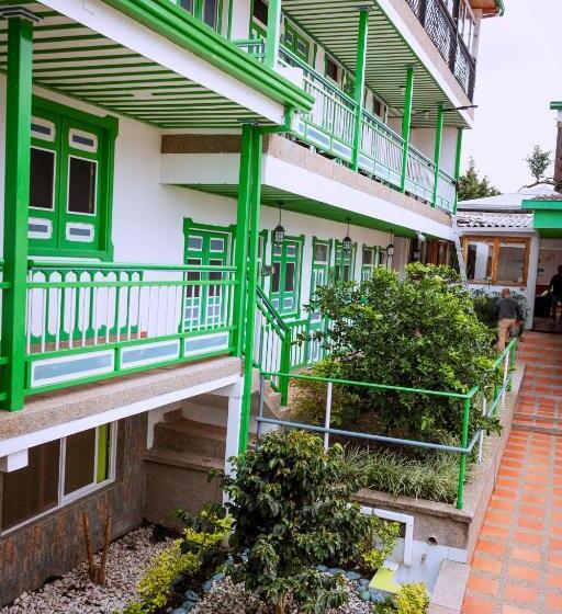 هاستل La Floresta Salento