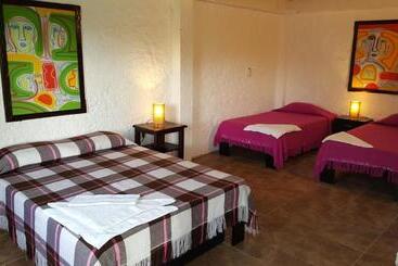 تختخواب و صبحانه Finca Hotel Loma Verde