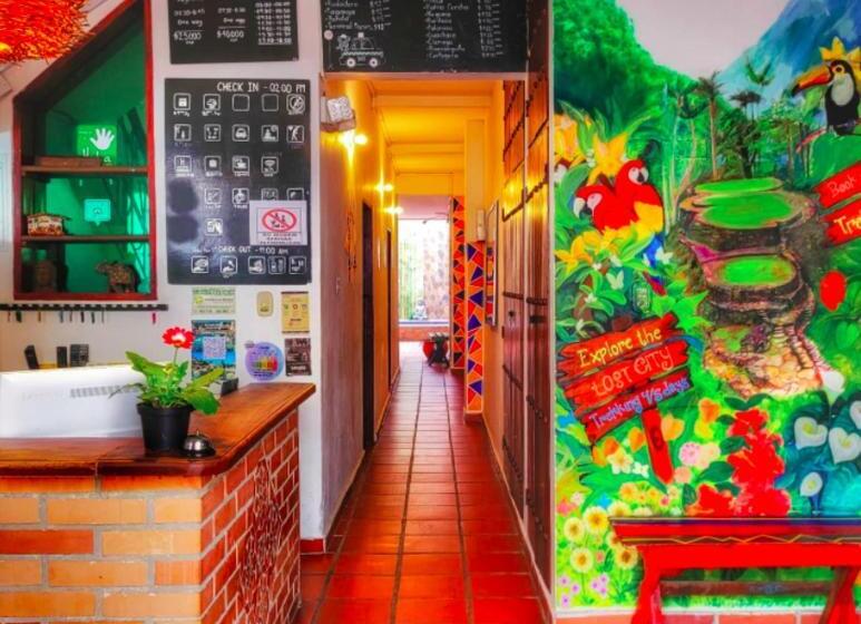 Fatima Hostel Santa Marta