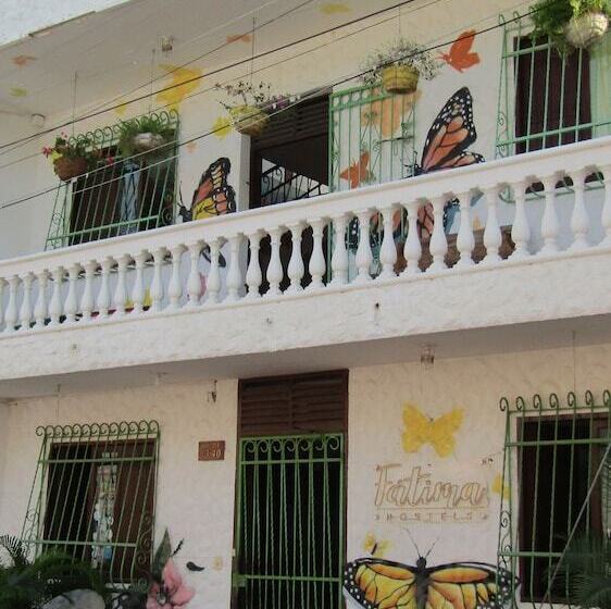 Fatima Hostel Santa Marta