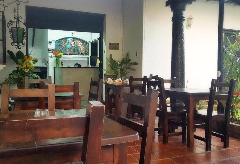 هتل Ayenda 1257 Premium Real