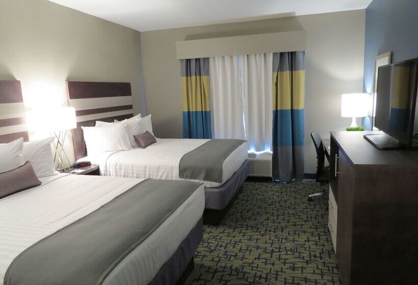 هتل Best Western Plus Erie Inn & Suites