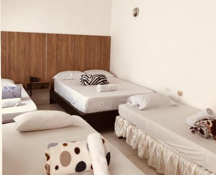 هتل Center Plaza Plus