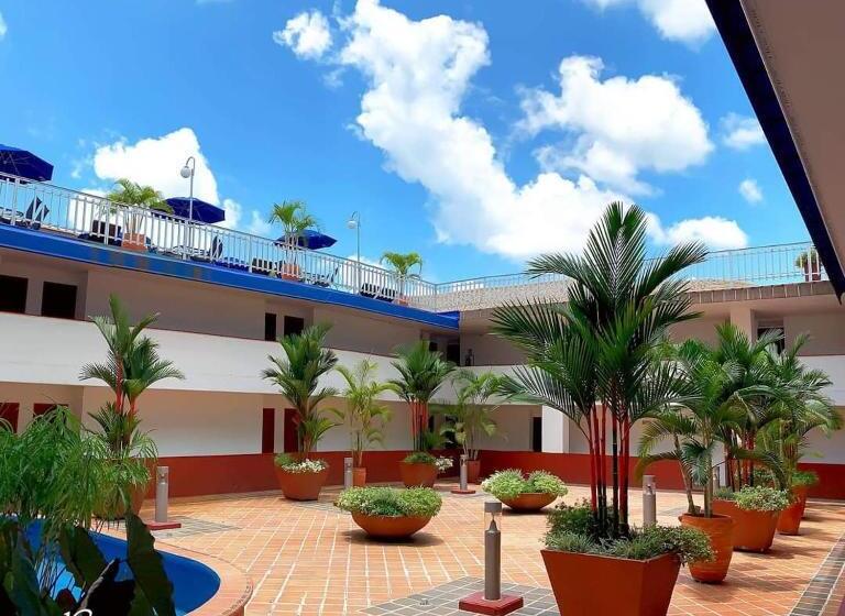 هتل Hacaritama Colonial