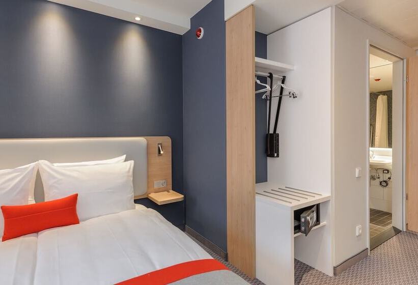 Fotos del hotel Holiday Inn Express - Berlin - Alexanderplatz, An Ihg:  11
