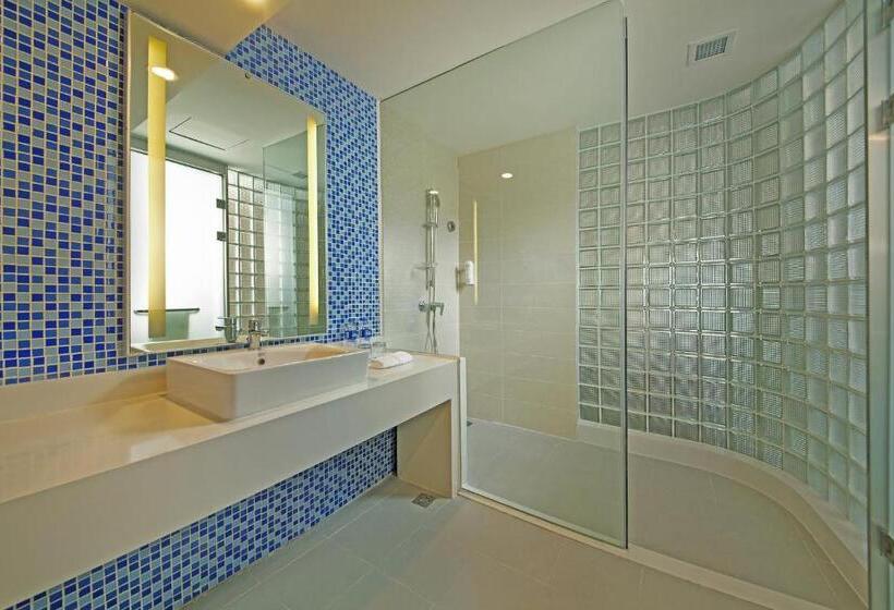 هتل Holiday Inn Express Tangshan Downtown, An Ihg
