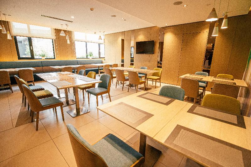 فندق Holiday Inn Express Yingkou Onelong Plaza, An Ihg