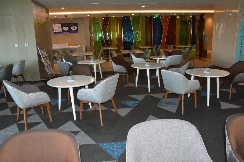 فندق Holiday Inn Express Yingkou Onelong Plaza, An Ihg