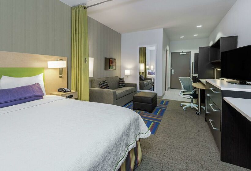 هتل Home2 Suites By Hilton Austin Airport