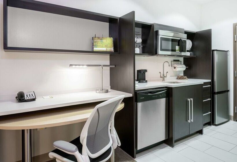 هتل Home2 Suites By Hilton Austin Airport
