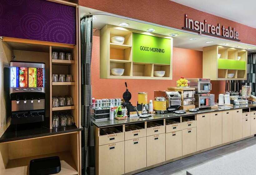 هتل Home2 Suites By Hilton Austin Airport