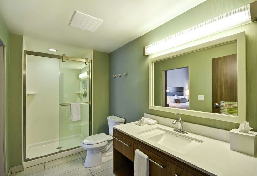 هتل Home2 Suites By Hilton  St. Simons Island