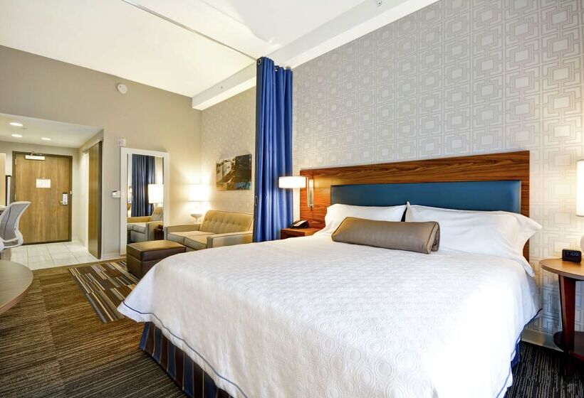 هتل Home2 Suites By Hilton  St. Simons Island