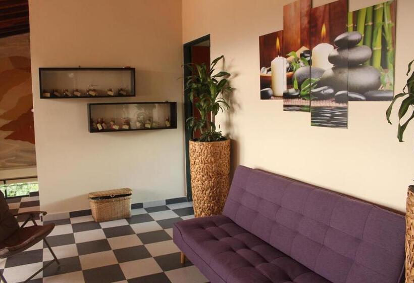 هتل Monchuelo Spa