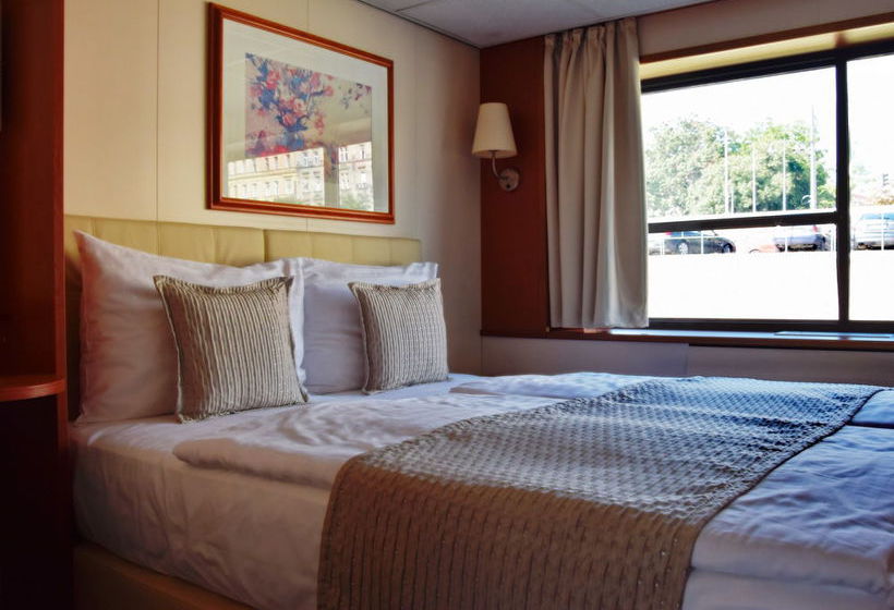 Fotos del hotel Onriver S   Ms Cezanne:  26