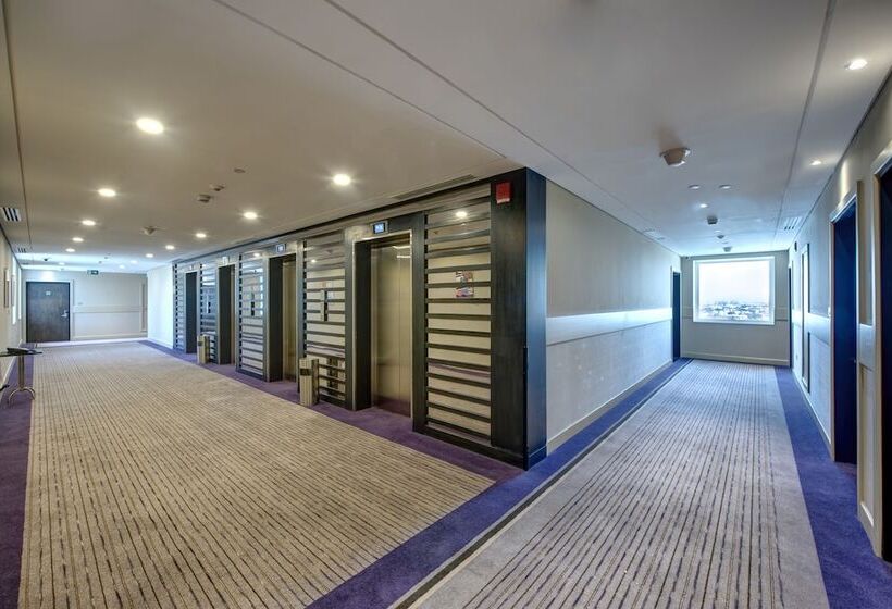 Fotos del hotel Premier Inn Dubai Ibn Battuta Mall:  11