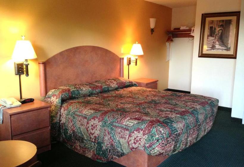 فندق University Inn And Suites