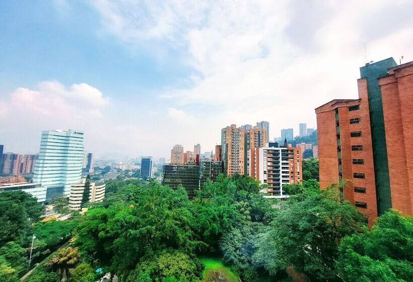هتل Viaggio Medellin Grand Select