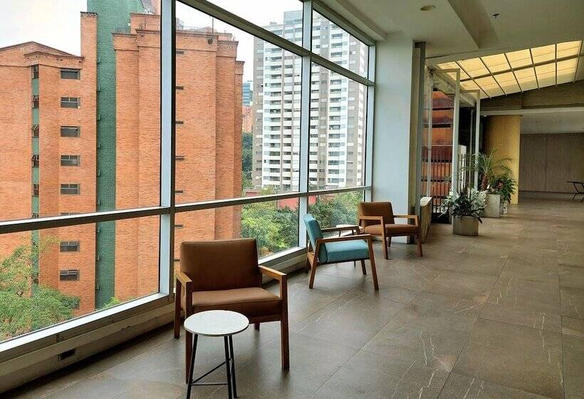 هتل Viaggio Medellin Grand Select