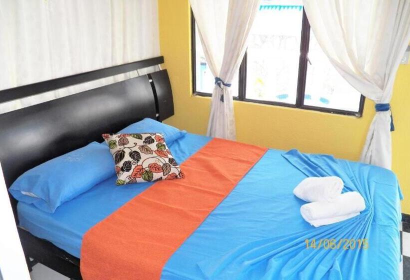 هتل Villa Del Rosario Nuevo