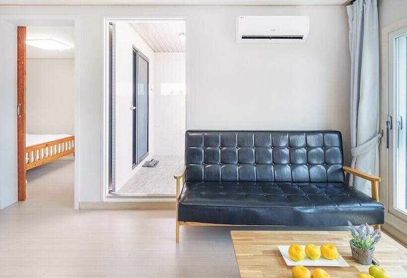 Jeju Inhouse Pension