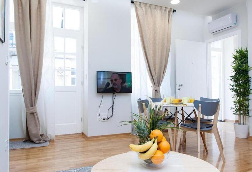 Luxury Main Square Apartments