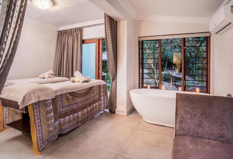 پانسیون Leaves Lodge And Spa