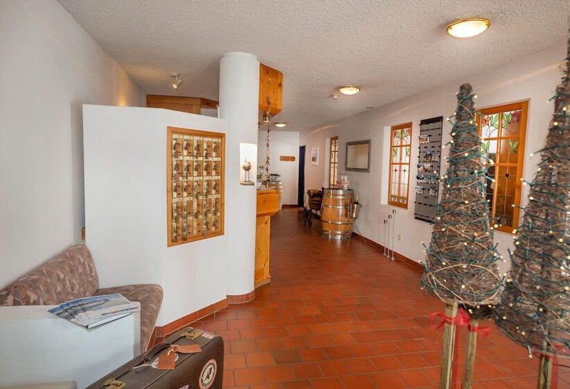 T3 Hotel Mira Val