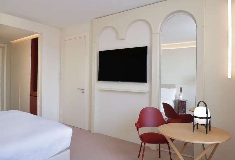 Doubletree By Hilton Ben Guerir Hotel & Residences