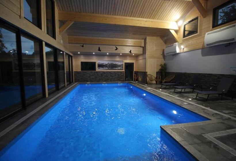 تختخواب و صبحانه Chalet Titlis