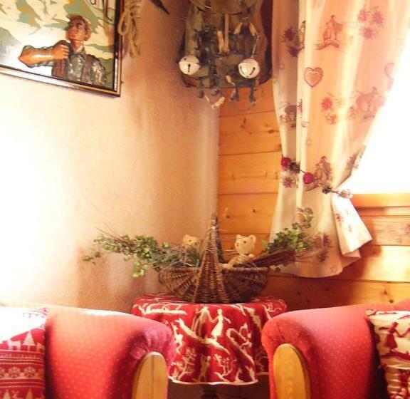 تختخواب و صبحانه Chalet Titlis