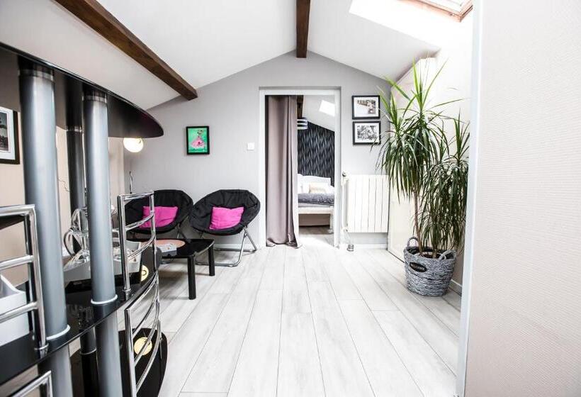 مبيت وإفطار Chambre D'hôtes Des Lys