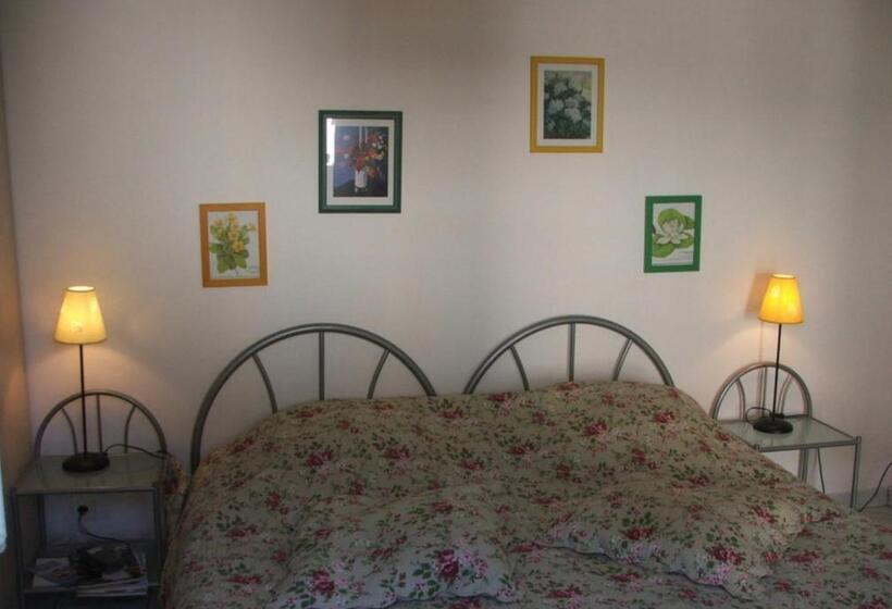 تختخواب و صبحانه Chambres D Hotes Welcome Trépied