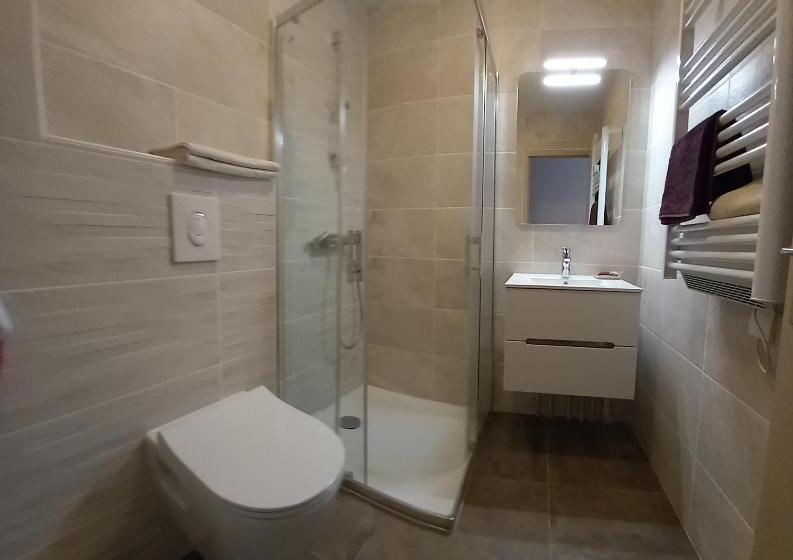 צימר Chez Louis Chambres D'hôtes à La Ferme