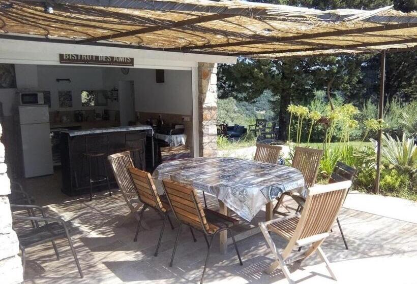 تختخواب و صبحانه Domaine L'helion
