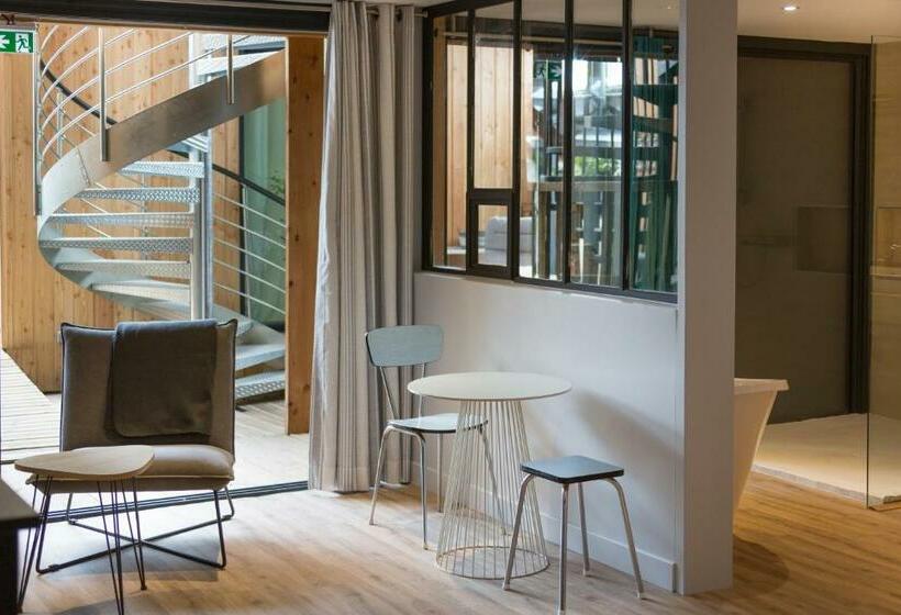 تختخواب و صبحانه Hôtel Spa Le Miel Des Muses
