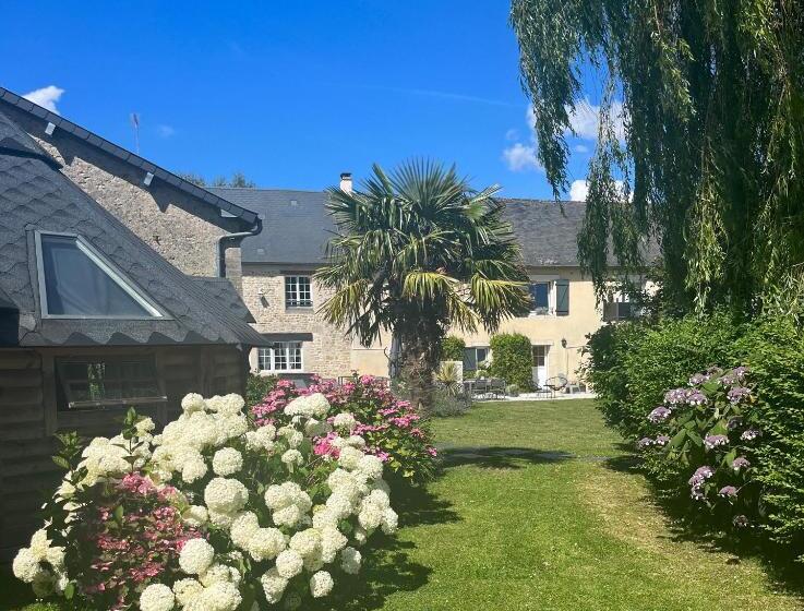 تختخواب و صبحانه La Naomath   Maison D Hôtes, Hébergement Insolite & Gîte