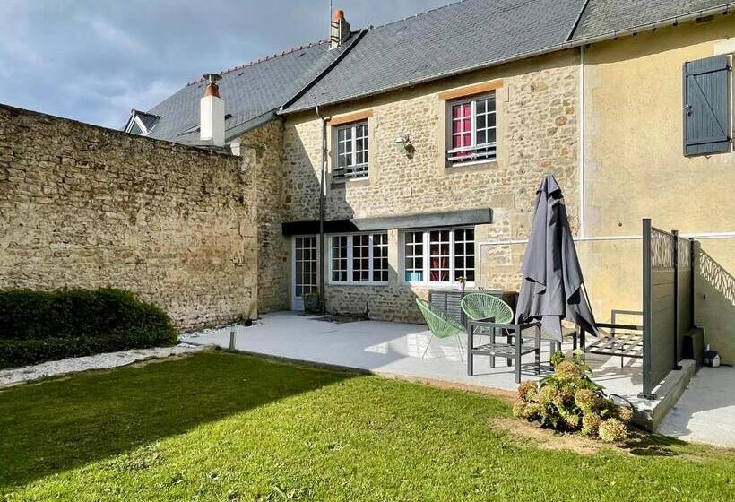 تختخواب و صبحانه La Naomath   Maison D Hôtes, Hébergement Insolite & Gîte