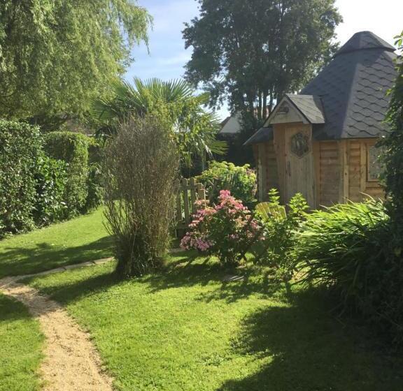 تختخواب و صبحانه La Naomath   Maison D Hôtes, Hébergement Insolite & Gîte