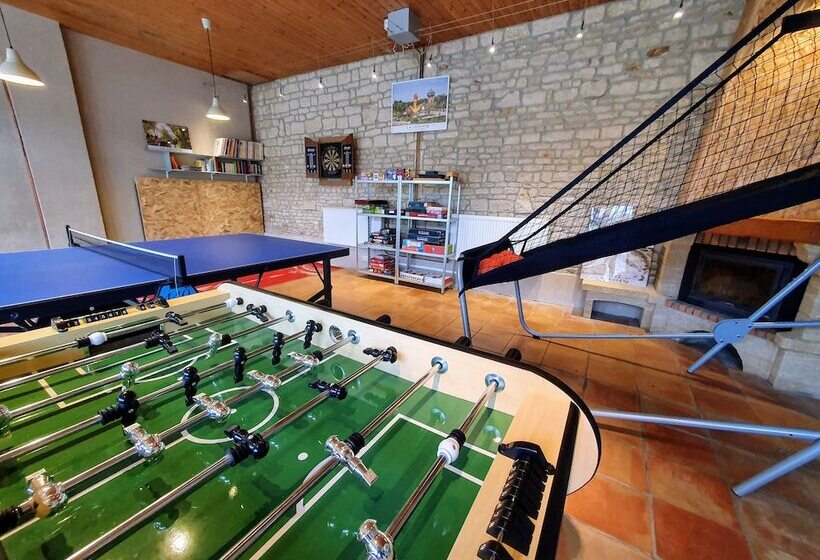 ベッドアンドブレックファースト La Villa Des Roses Gîte Chambres D Hôtes Piscine Chauffée
